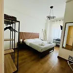 לינה וארוחת בוקר Porta Amari