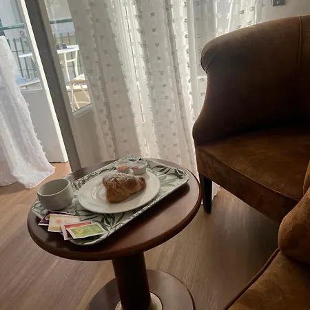 Porta Amari Bed & Breakfast 4*