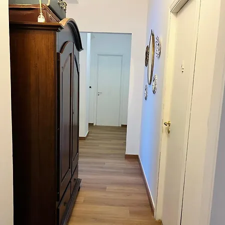 Porta Amari Bed and Breakfast 4*