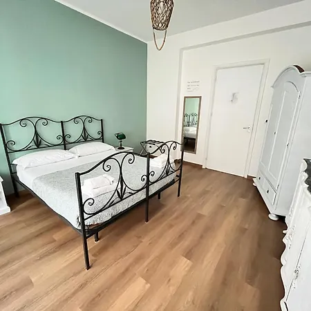 Porta Amari Bed and Breakfast