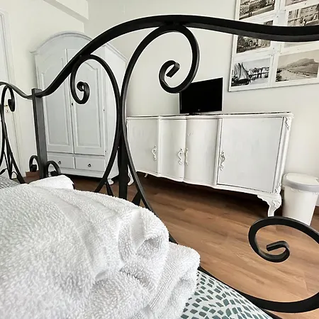 Porta Amari Bed and Breakfast Παλέρμο