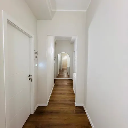 Porta Amari Bed & Breakfast