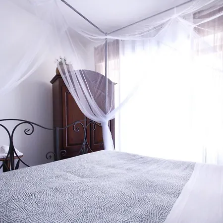 Bed and breakfast Porta Amari 4*