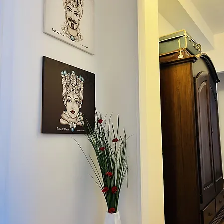 Porta Amari Bed & Breakfast 4*